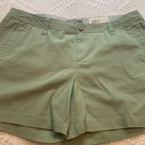 Natural Reflections Shorts, size 14, 5” inseam, Sage green